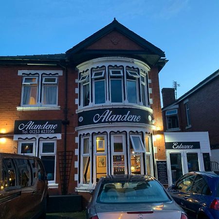 Alandene Bed and Breakfast Blackpool Exteriör bild